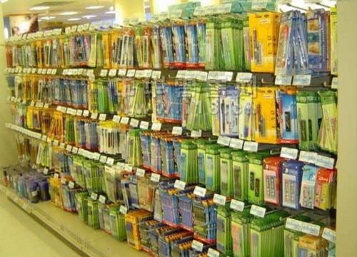 鞋帽零售商品购进的策略与实务解析